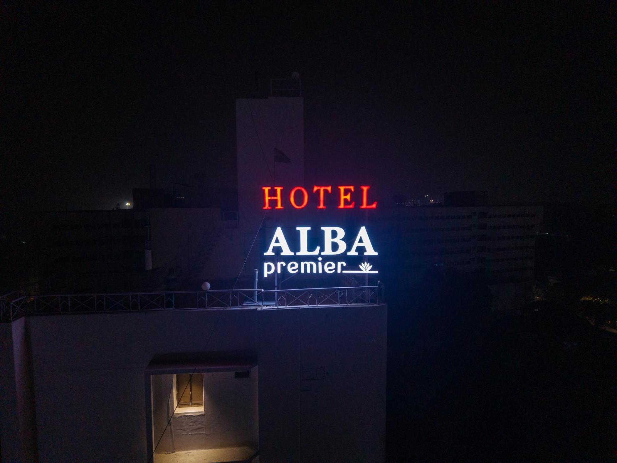 Alba Premier, Vadodara Buitenkant foto